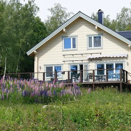 Hjortoe Stockstuga * Ödkarby